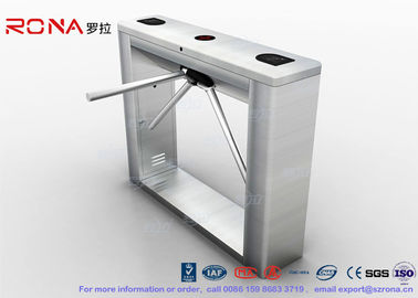 kopen De biometrische Turnstile van de Erkenningsdriepoot Goedkeuring van Ce van het Poort Verre Besturingselement Opdrachtknop online manufacture